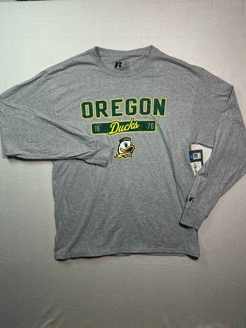 Oregon Ducks Russell Athletic Long Sleeve Shirt Men’s L NWT